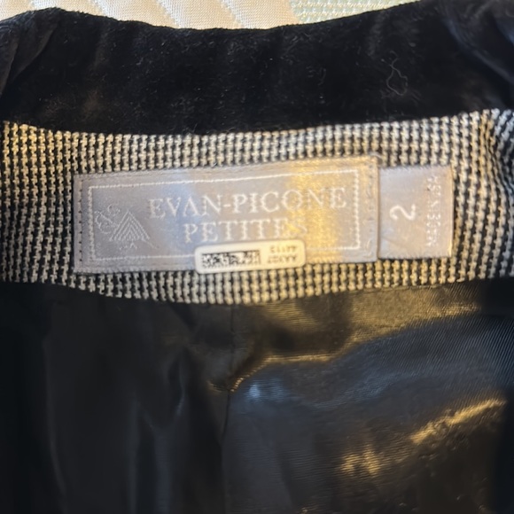 🧥 SOLD 🧥 Women’s Velvet Collar Hounds Tooth Blazer Size 2 - Picture 7 of 7